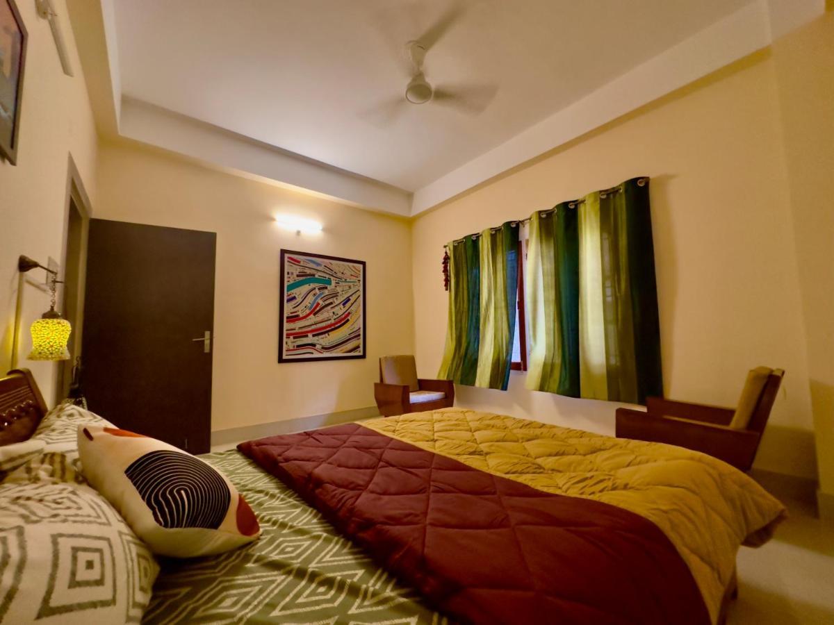 Three Little Birds Homestay Ґувахаті Екстер'єр фото