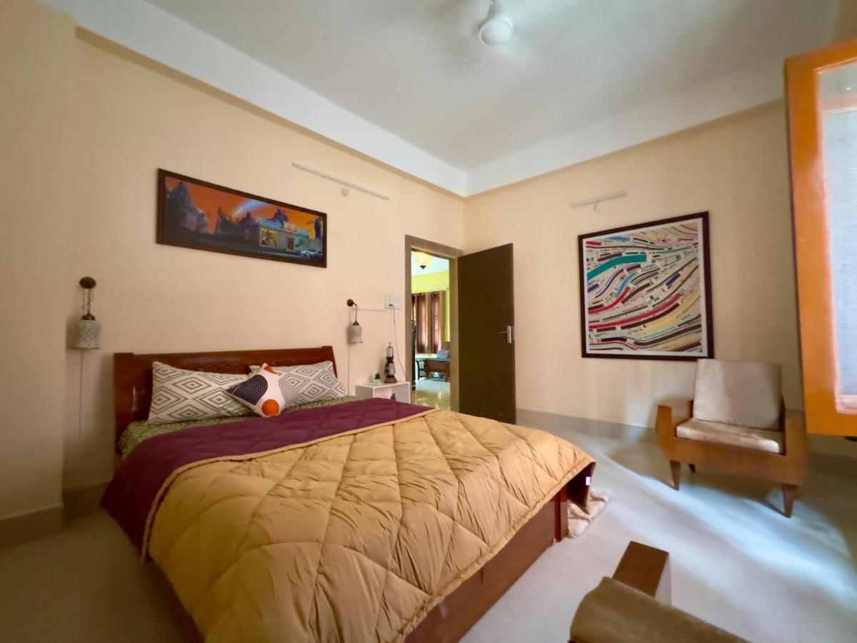 Three Little Birds Homestay Ґувахаті Екстер'єр фото
